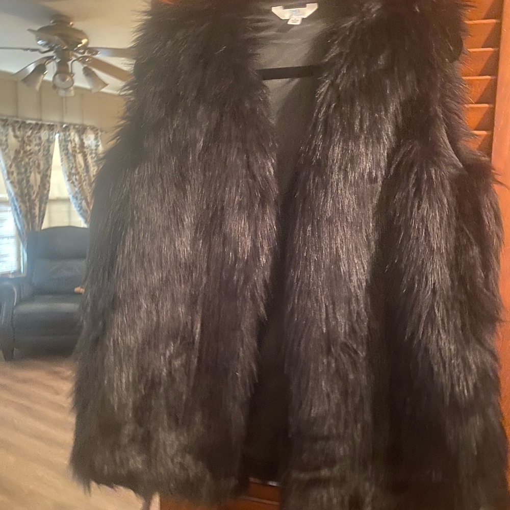 Fake fur ladies vest